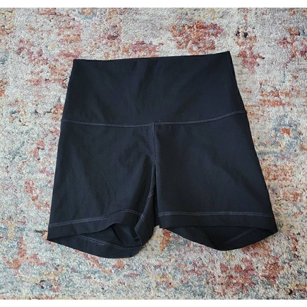 Everlane Perform Biker shorts XS
